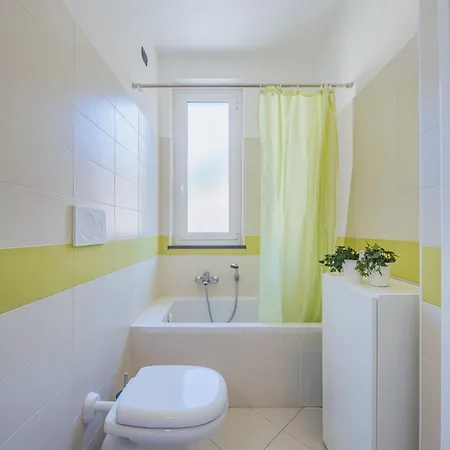 Apartment Tulipano By Interhome Sestri Levante